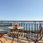 Lägenhet Lovely In *