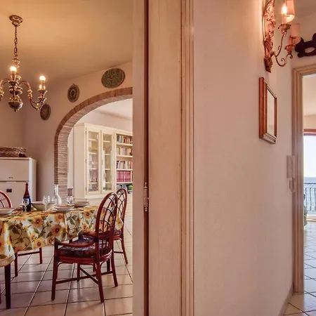 Lovely In Lägenhet *